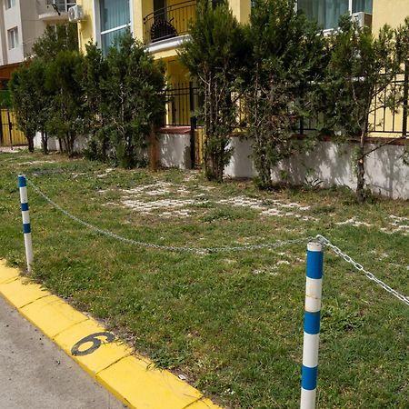 Sunny Apartments كرانيفو المظهر الخارجي الصورة